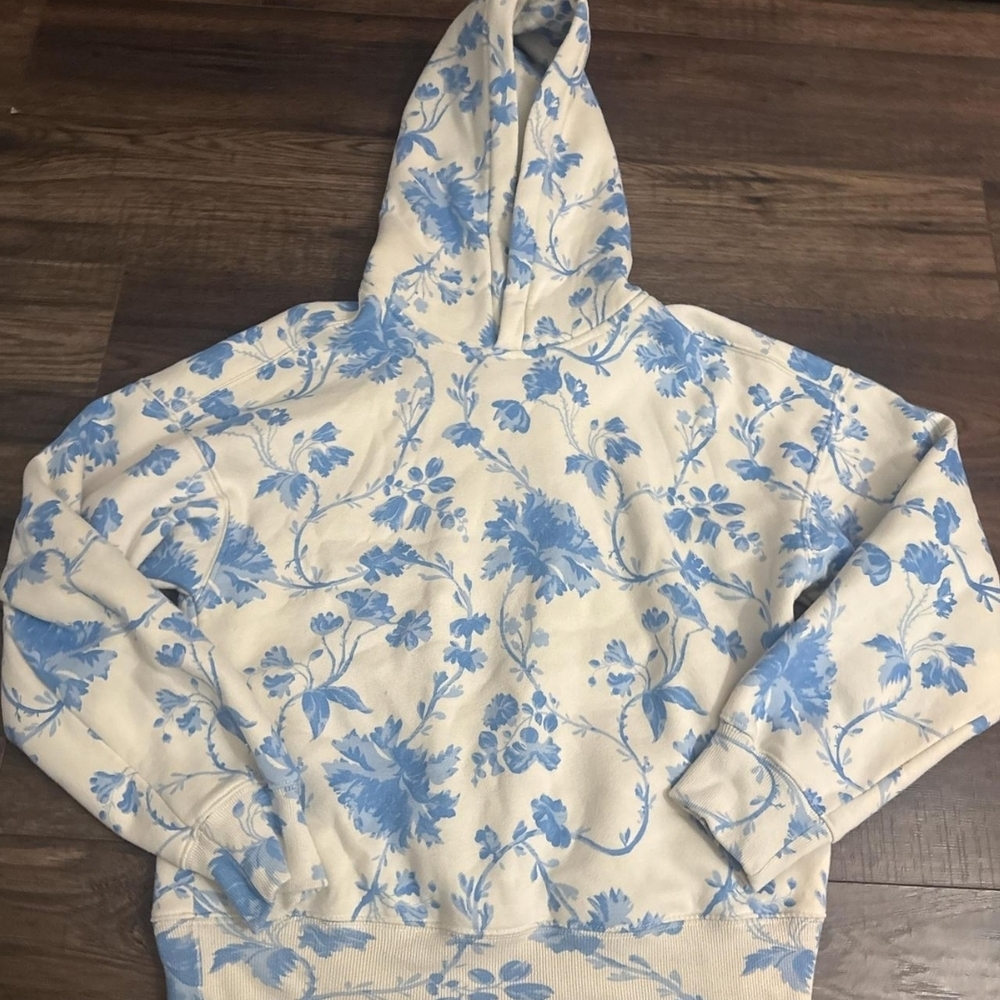 Abercrombie & Fitch Cream Hoodie with Light Blue Floral Print